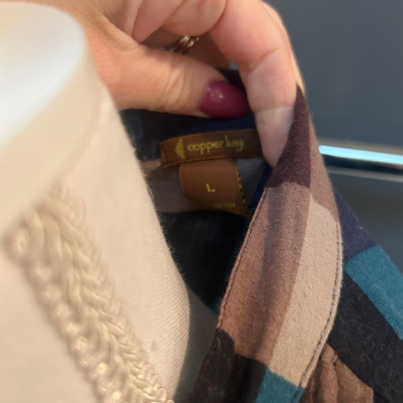 Boutique flannel tunic/mini dress. Size L. - Picture 5 of 9